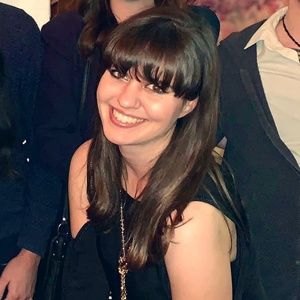 Meet your Posher, Anjelica